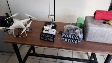 Quatro pessoas são presas, e drone é apreendido após lançar drogas dentro de presídio, na PB