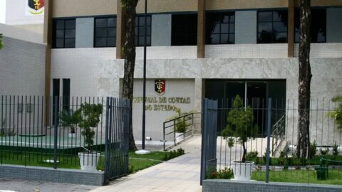 Sem resposta de 95 prefeituras, TCE-PB prorroga prazo para que gestores expliquem critérios na vacinação contra Covid-19