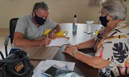 Prefeita de Emas, envia Projeto de Lei a câmara de vereadores garantindo compra de vacinas contra a Covid-19
