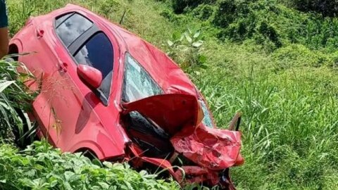 Grave acidente deixa dois homens e uma criança de 5 anos mortos na BR-361, em Itaporanga