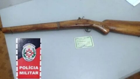 Homem de 46 anos é preso com arma e munição, em Patos