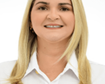 Com 80% dos pulmões comprometidos, vereadora de Piancó é intubada com Covid-19