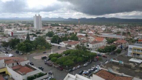 Prefeitura do Sousa decreta lockdown e somente farmácias e postos de combustível poderão funcionar