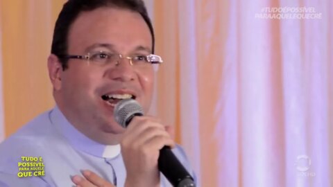 “Os convites vieram, mas a resposta é não!”, diz Padre Fabrício sobre possibilidade de ser candidato a deputado federal