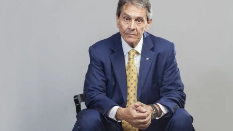 Polícia Federal prende Roberto Jefferson no inquérito das milícias digitais