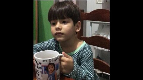 Criança de 5 anos morre afogada em piscina de bar, na Paraíba