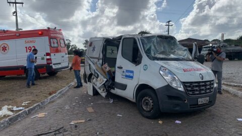 Idosa morre após acidente envolvendo ambulância do Município de Patos; vítima estava sendo transportada para JP