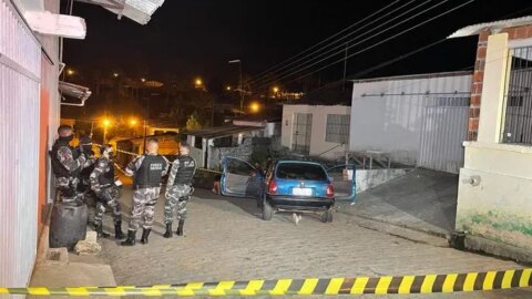 Pai de Santo e esposa são mortos a tiros dentro de carro, na Paraíba