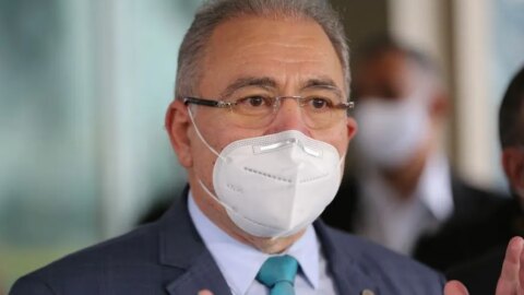 Em João Pessoa, Queiroga garante imunização total de toda população até o fim deste ano, mas diz que não será na base da “imposição”