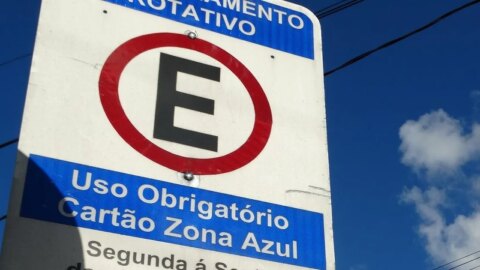 Empresa diz que vai acionar a Justiça após Prefeitura de Patos suspender contrato de serviço de Zona Azul