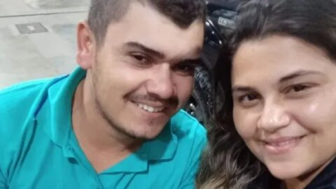 Casal morre em grave acidente de moto no Sertão