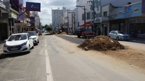 Ministério Público é acionado após retirada de árvores do centro da cidade de Patos