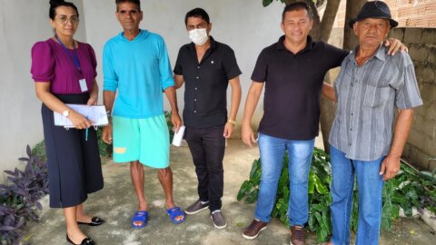 Prefeito de Catingueira leva assistência social a morador que estava fora de programas sociais