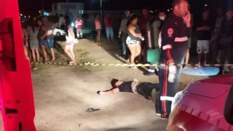 Jovem é morto a tiros enquanto trabalhava na frente de casa de shows, em Patos