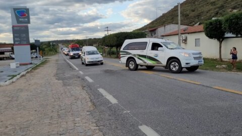 Corpos das 4 vítimas de trágico acidente ocorrido na manhã deste sábado (23), chegam a Catingueira