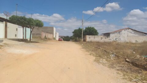 Dr. Ramonilson reivindica a pavimentação de ruas em Patos e apresenta propostas na área de mobilidade urbana