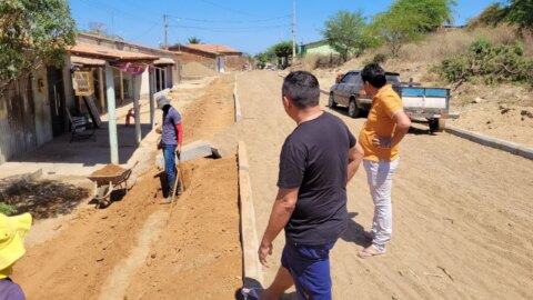 Prefeitura de Catingueira inicia pavimentação e beneficia moradores de 3 ruas da cidade
