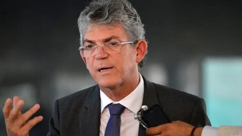 Ministério Público dá parecer pelo deferimento do registro da chapa de Ricardo Coutinho