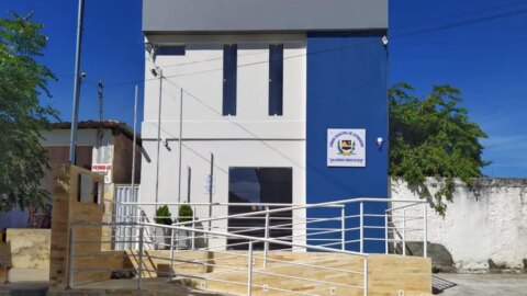 Catingueira poderá perder caçamba por pendência em documentação da Câmara; Justiça dá 5 dias ao legislativo