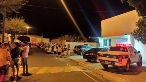 Polícia Militar apreende 11 carros com paredões de som, em Olho D’água