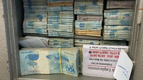Operação apreende quantia estimada em mais de R$ 800 mil e cheque com assinatura similar a de deputado da Paraíba