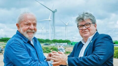 Silêncio de Lula em visita à PB decepciona profissionais de imprensa e pessoas que participavam de evento, em Santa Luzia