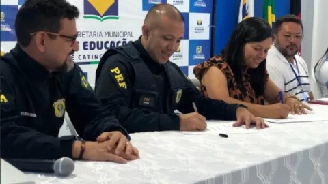 Prefeitura de Catingueira firma parceria com PRF em projeto de Educação no Trânsito