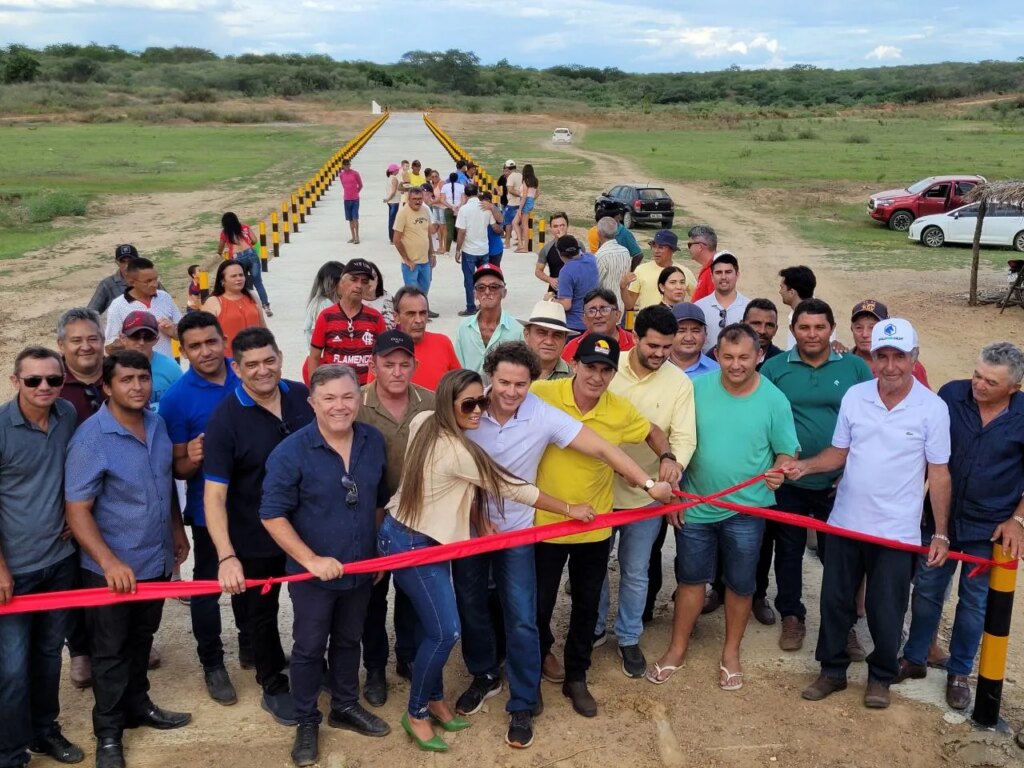 Prefeitura de Catingueira inaugura passagem molhada na zona rural; essa é a 8ª obra entregue em 2023