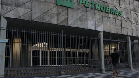 Petrobras anuncia fim da paridade internacional de preços do petróleo