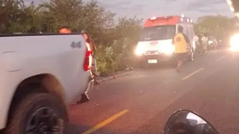 Grave acidente no Sertão deixa uma vítima fatal; motorista fugiu do local