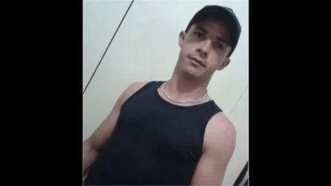 Homem é assassinado em Patos