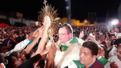 Caravanas de todo o Nordeste confirmam presença na Missa com Orações de Cura e Libertação em Taperoá