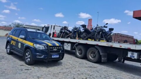 Fiscalização da PRF apreende 5 motos e uma arma de fogo, em Piancó
