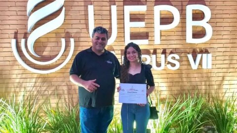 Aluna de Olho D’Água-PB conquista medalha de ouro na Olimpíada Paraibana de Química e avança para etapas nacionais e internacionais