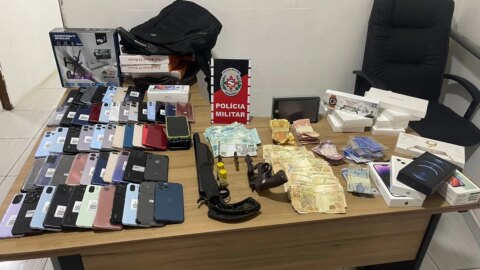 Polícia prende dupla suspeita de praticar assaltos em Piancó