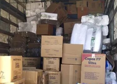Carga de embalagens descartáveis é apreendida sem nota fiscal, em Itaporanga