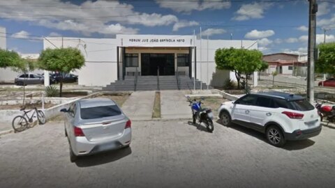 Acusado de matar homem a facadas em é condenado a 19 anos de prisão, no Vale do Piancó