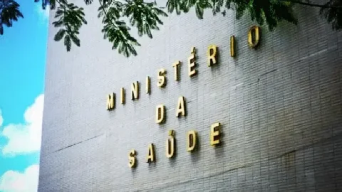 Sem licitação, empresa com 1 funcionário leva contrato de R$ 285,8 mi no Ministério da Saúde
