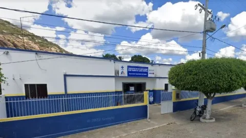 Mulher sofre parada cardíaca e morre em ambulância durante transporte para tratamento médico, em Catingueira