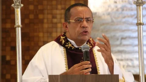 Padre Egídio é preso; investigação revela esquema de desvio de dinheiro em torno de R$ 140 milhões