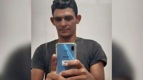 Jovem morre após colisão violenta envolvendo carro e moto em Patos