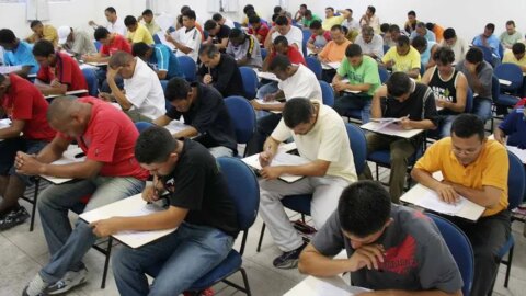 Paraíba tem oito concursos públicos abertos com mais de mil vagas e salários de até R$ 8,3 mil