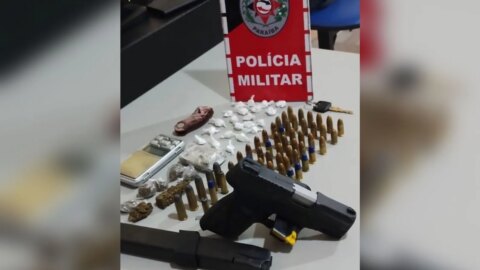 Polícia Militar desarticula depósito de drogas ilícitas, apreende arma de fogo, munições e recupera motocicleta, em Itaporanga