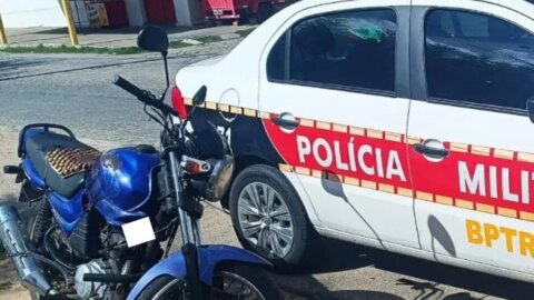 Polícia Militar prende suspeito e recupera motocicleta roubada, em Patos