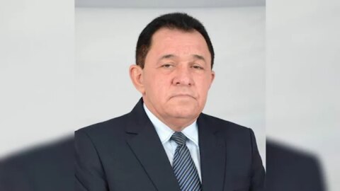 Advogado Vilson Lacerda tem hipoglicemia, perde consciência na direção e colide com outro veículo, em Patos