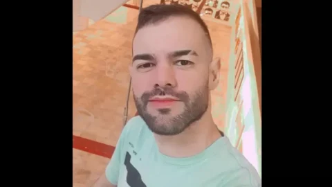 Corpo de jovem é encontrado na BR-230 e polícia suspeita de atropelamento, no Sertão da PB