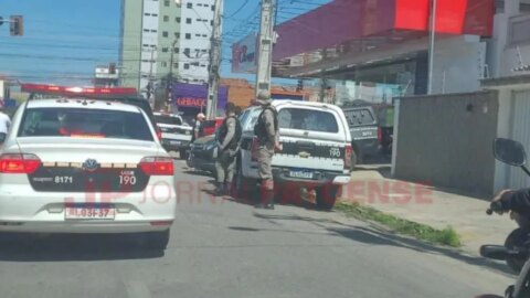 Polícia Militar recupera carro furtado em Patos