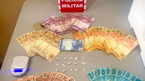 Polícia Militar prende casal por tráfico de entorpecentes no Centro de Patos