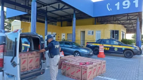 Polícia Rodoviária Federal apreende 17.500 maços de cigarros contrabandeados em São Mamede