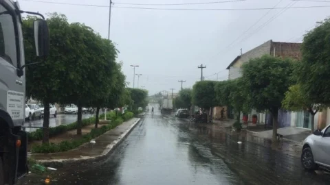 Chove em mais de 40 municípios da Paraíba de ontem para hoje; veja os índices oficiais